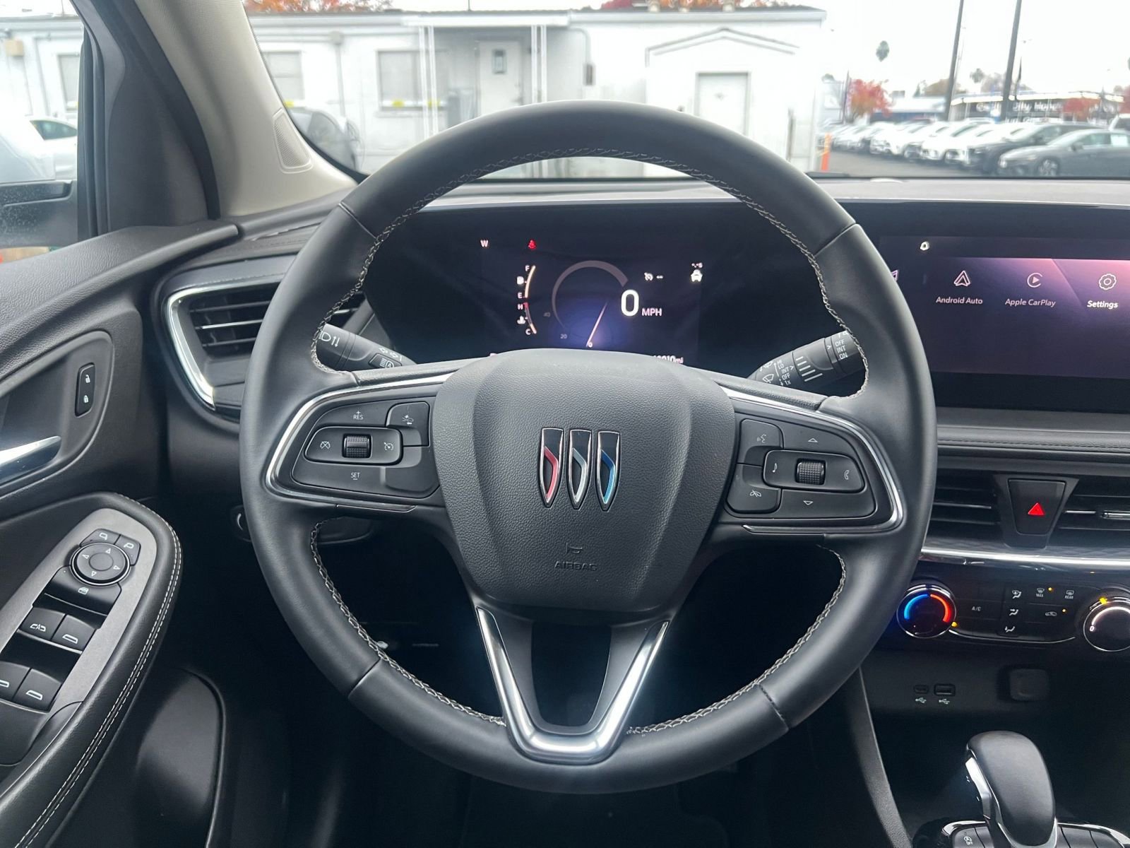 Used 2025 Buick Encore GX Preferred image 34