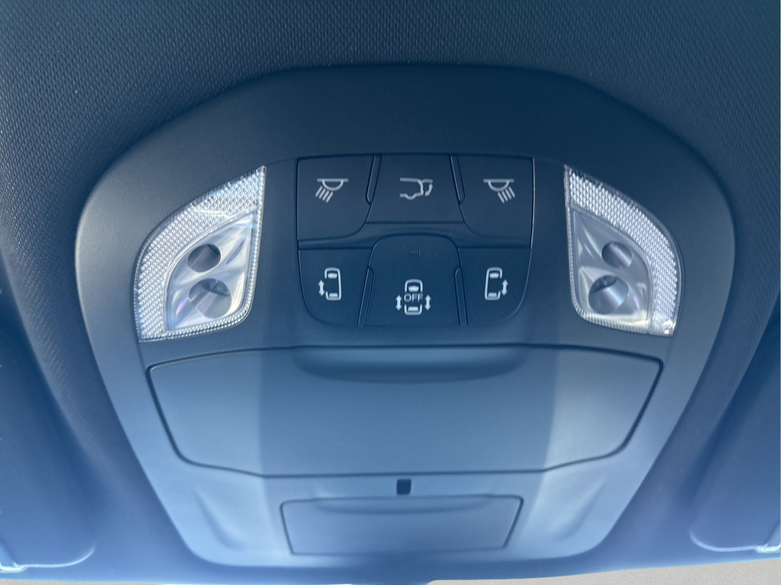 New 2026 Chrysler Pacifica Select w/ S Appearance Package FWD image 22