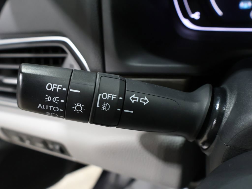 Used 2018 Honda Accord Touring image 40