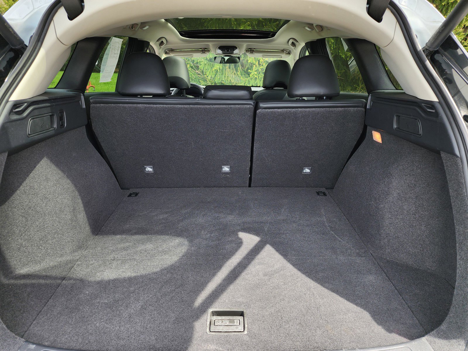 Certified 2025 INFINITI QX50 Luxe image 16