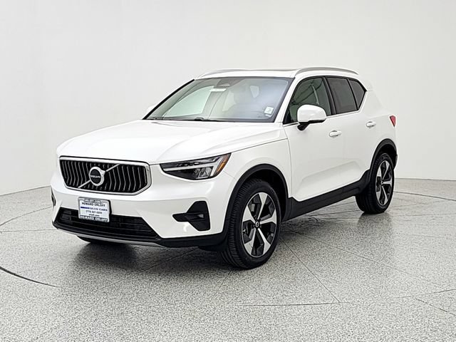 Certified 2023 Volvo XC40 B5 Plus w/ Protection Package Premier AWD/4WD image 1