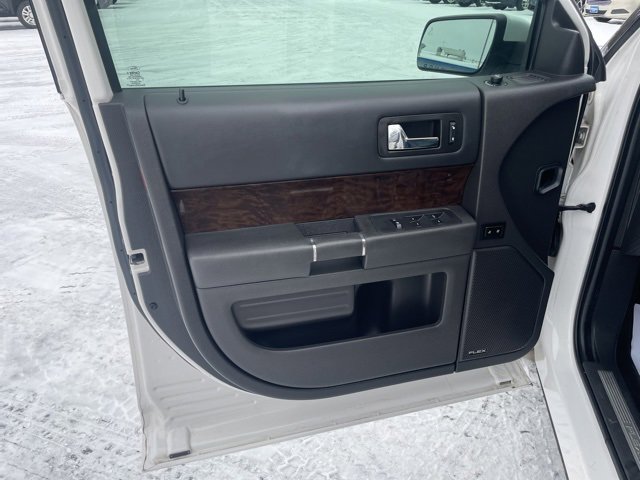 Used 2014 Ford Flex Limited w/ Equipment Group 301A image 17