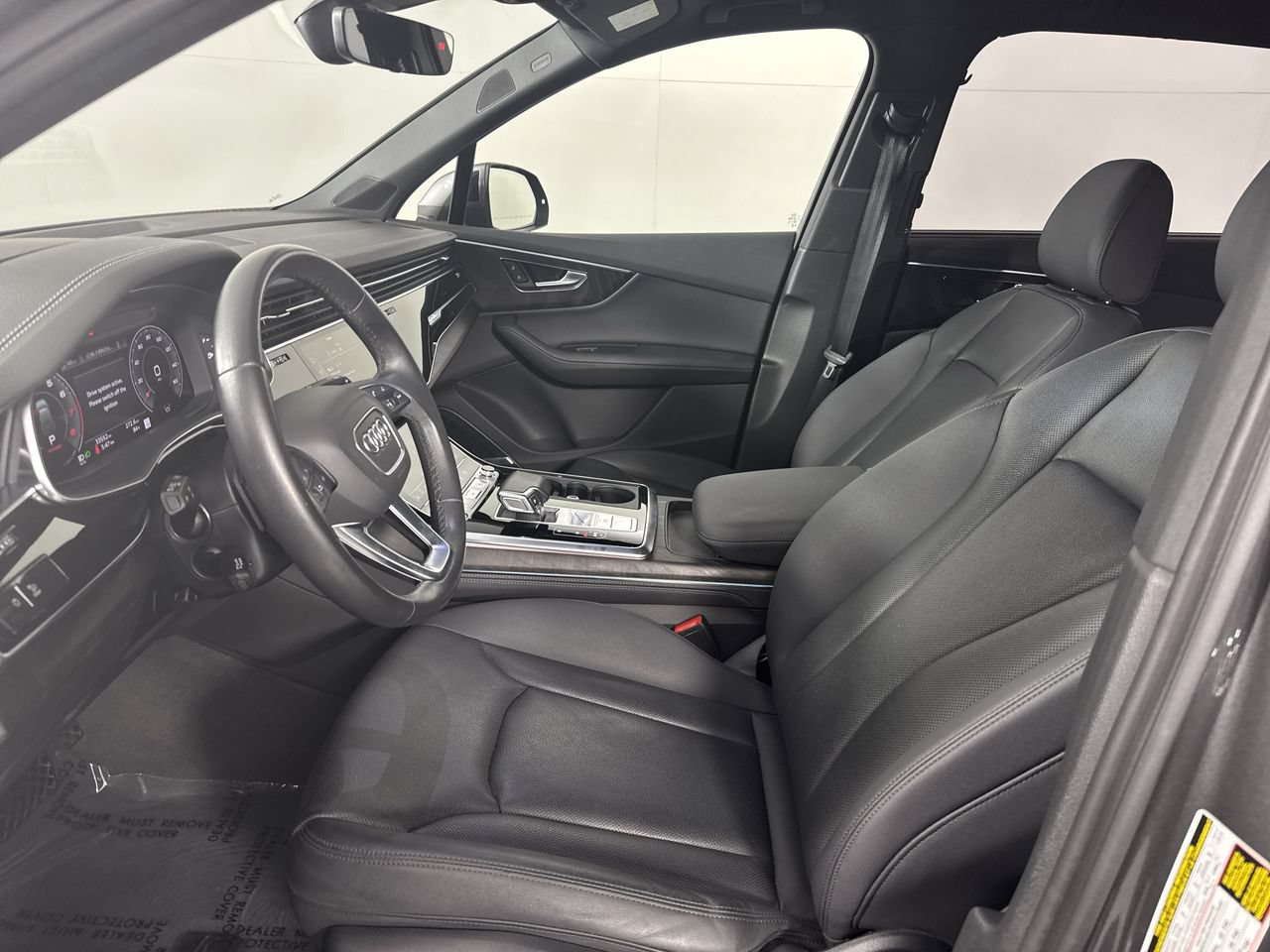 Used 2023 Audi Q7 3.0T Prestige w/ Prestige Package AWD/4WD image 2