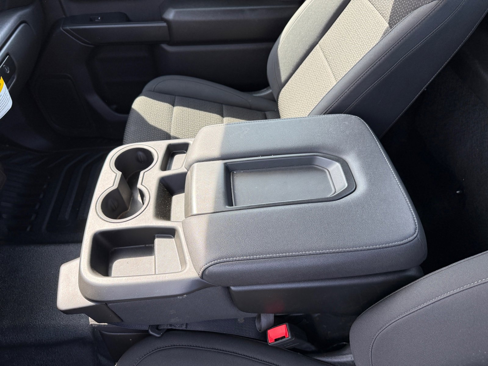 Used 2025 Chevrolet Silverado 1500 W/T image 14