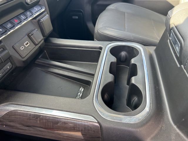 Used 2022 Chevrolet Silverado 2500 LTZ w/ LTZ Plus Package image 29
