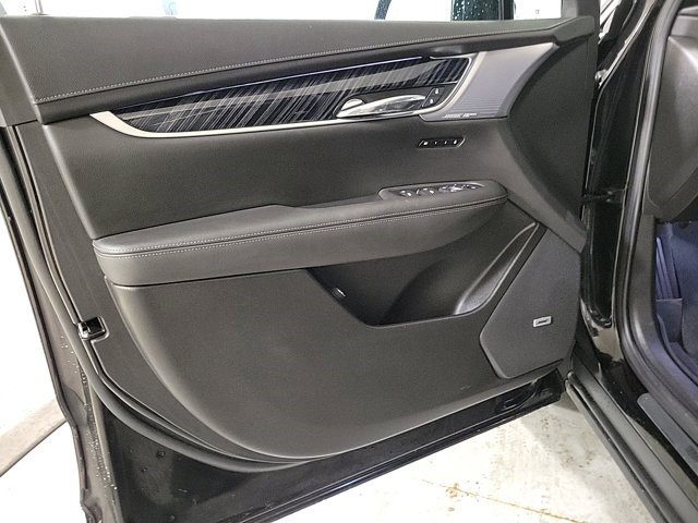 Certified 2024 Cadillac XT6 Premium Luxury w/ LPO, Floor Liner Package image 21