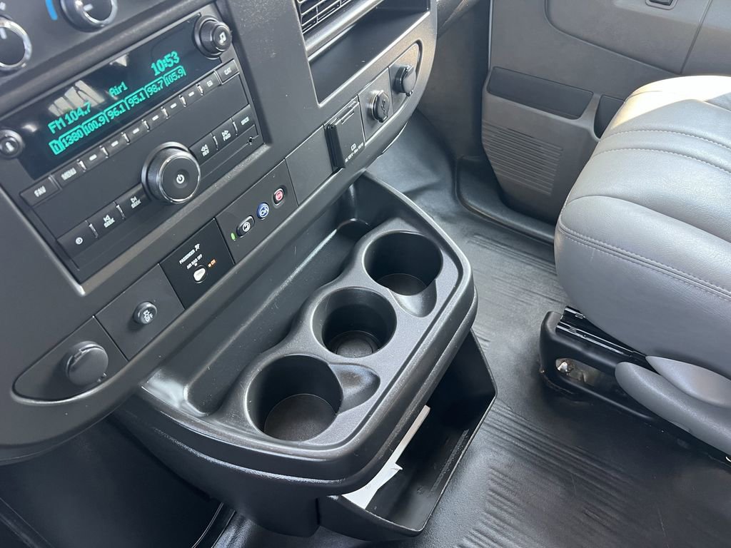 Used 2023 Chevrolet Express 3500 LS image 10
