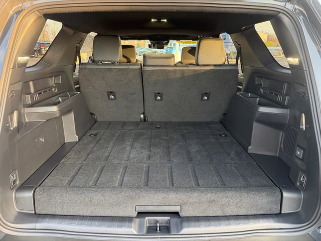 Certified 2025 Toyota 4Runner TRD Off-Road Premium w/ Tow Technology Package image 16