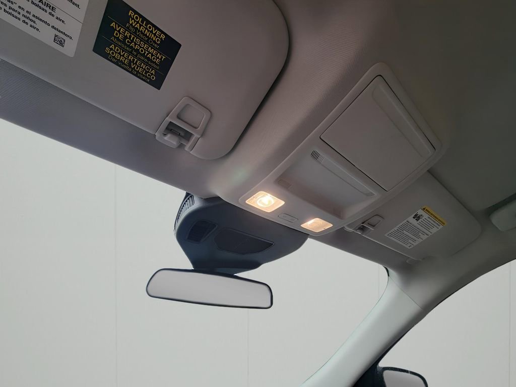 Used 2022 Ford Escape SE image 25