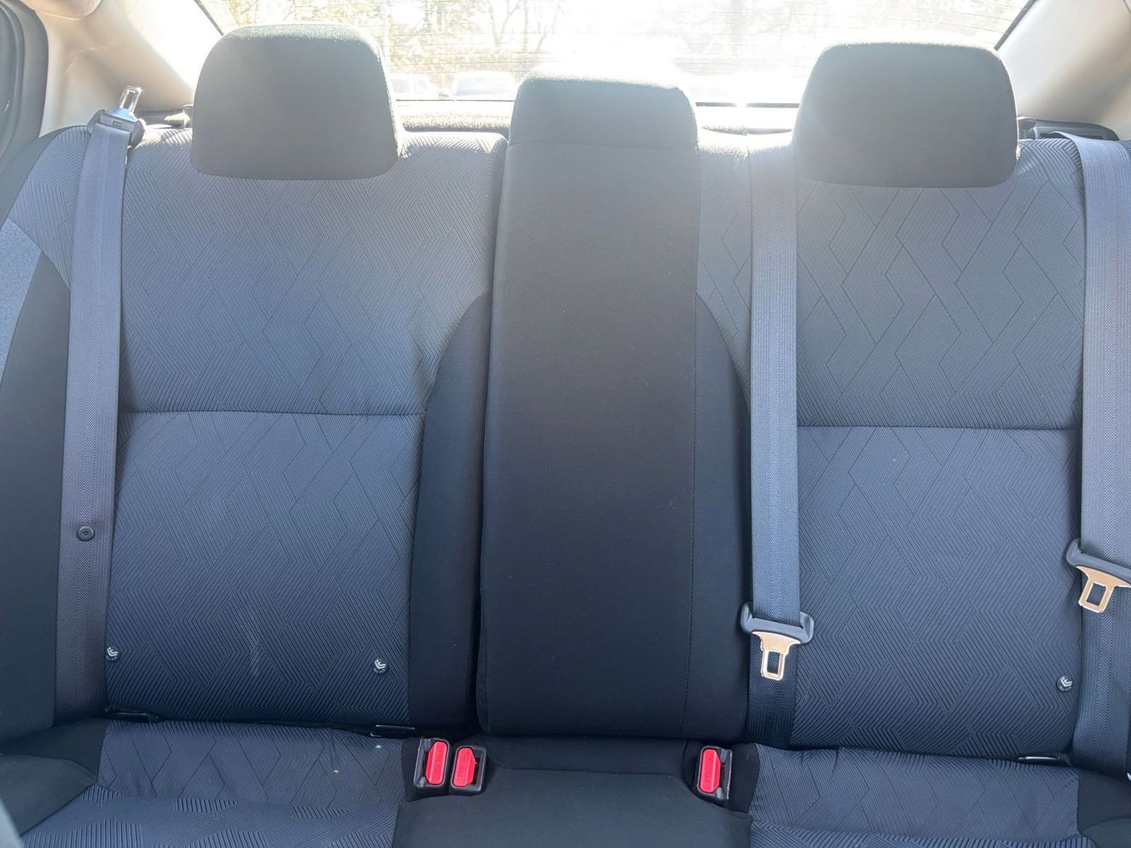 Used 2025 Nissan Versa SV image 36