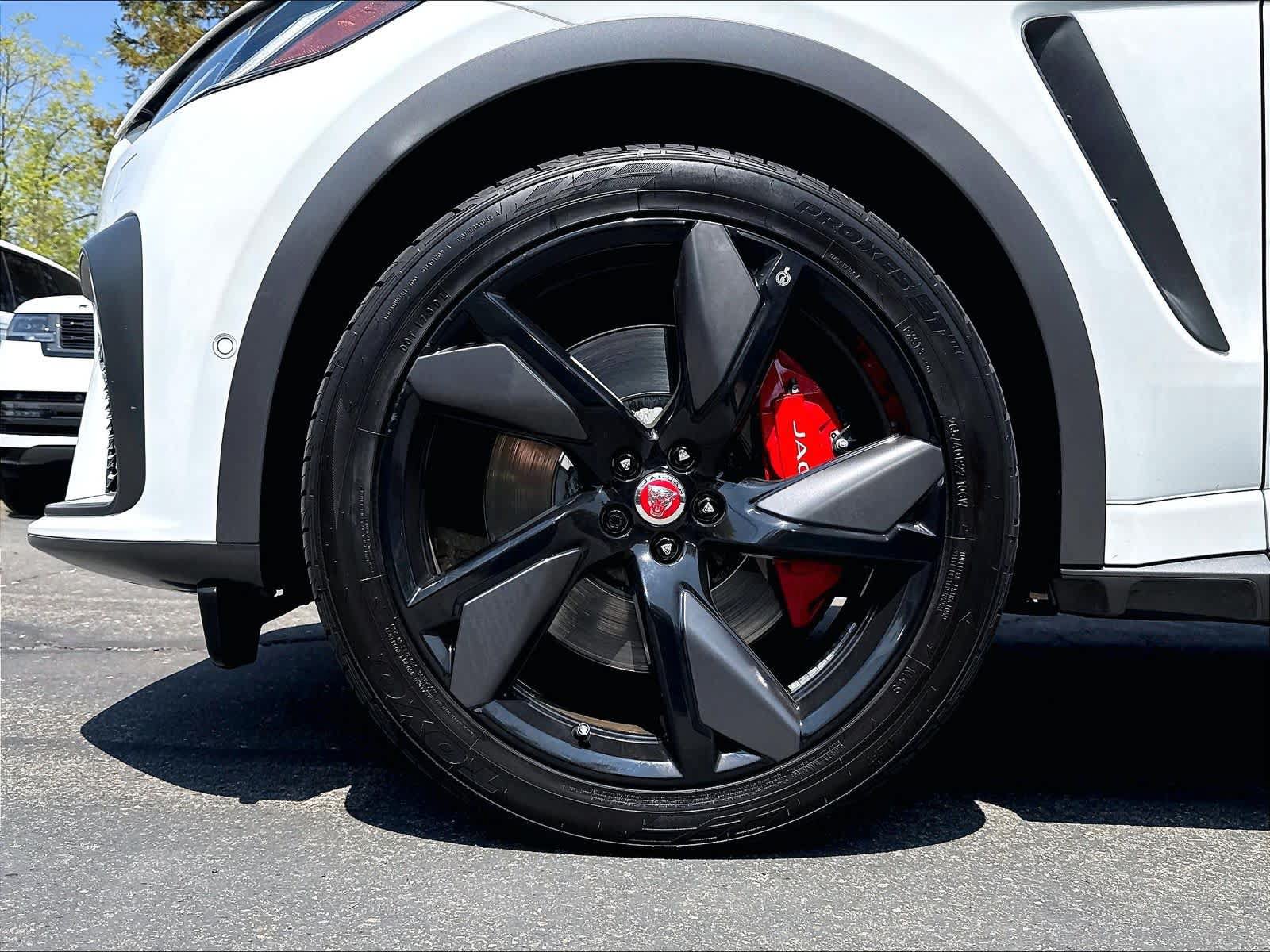 Used 2021 Jaguar F-PACE SVR AWD/4WD image 12