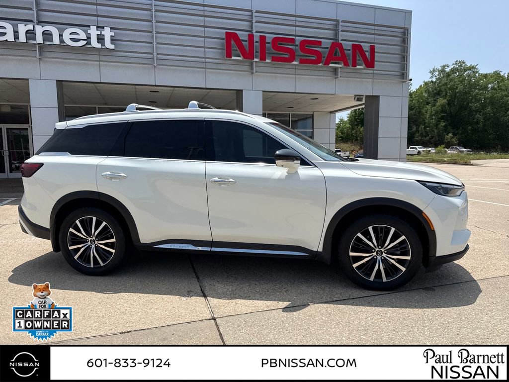 Used 2023 INFINITI QX60 Sensory w/ Vision Package AWD/4WD image 8