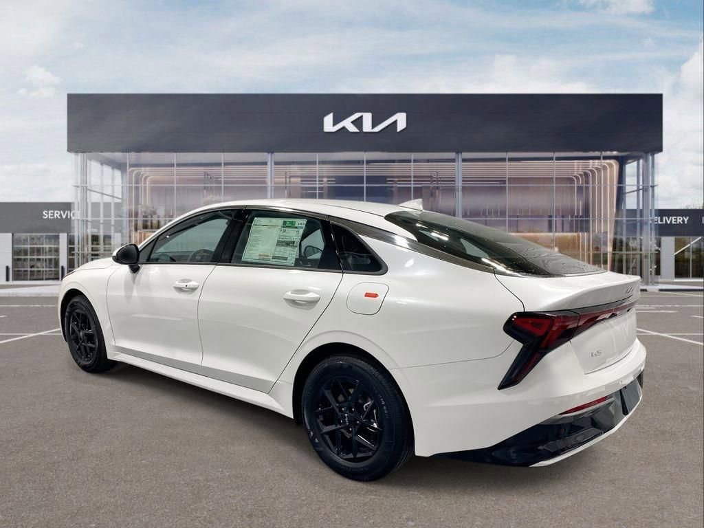 New 2026 Kia K5 LXS FWD image 5