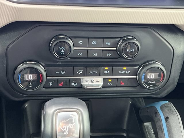 Used 2021 Ford Bronco Wildtrak AWD/4WD image 24