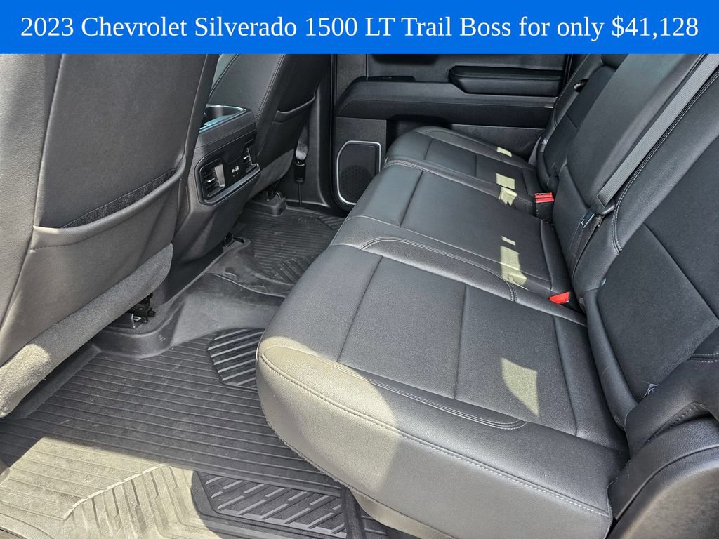 Used 2023 Chevrolet Silverado 1500 LT Trail Boss w/ Convenience Package II AWD/4WD image 18