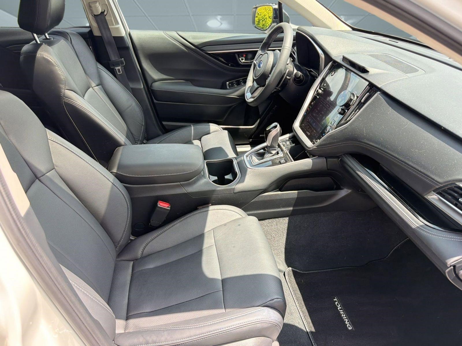 Used 2025 Subaru Outback Touring w/ Popular Package #2 AWD/4WD image 25