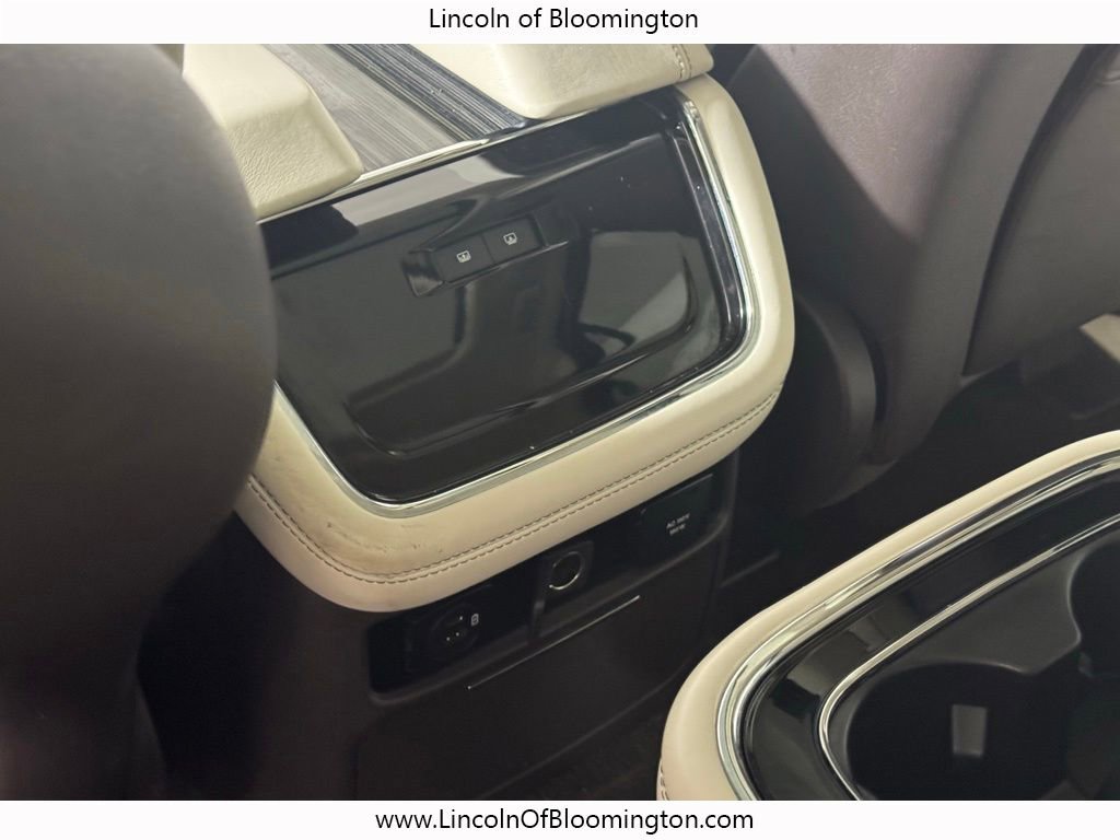 Certified 2022 Lincoln Navigator L Black Label AWD/4WD image 62