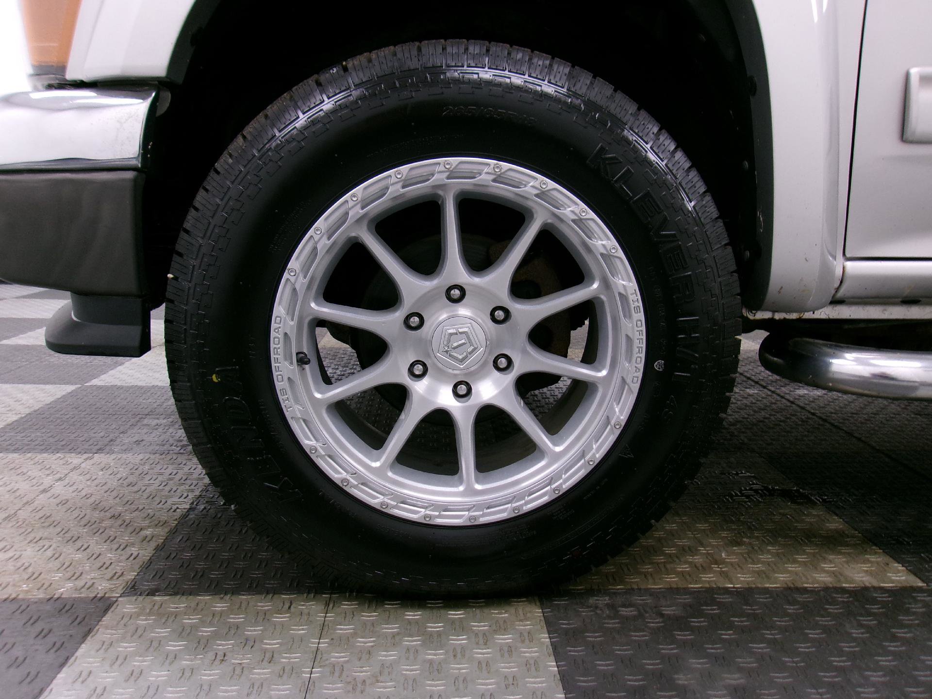 Used 2012 Chevrolet Colorado LT image 14