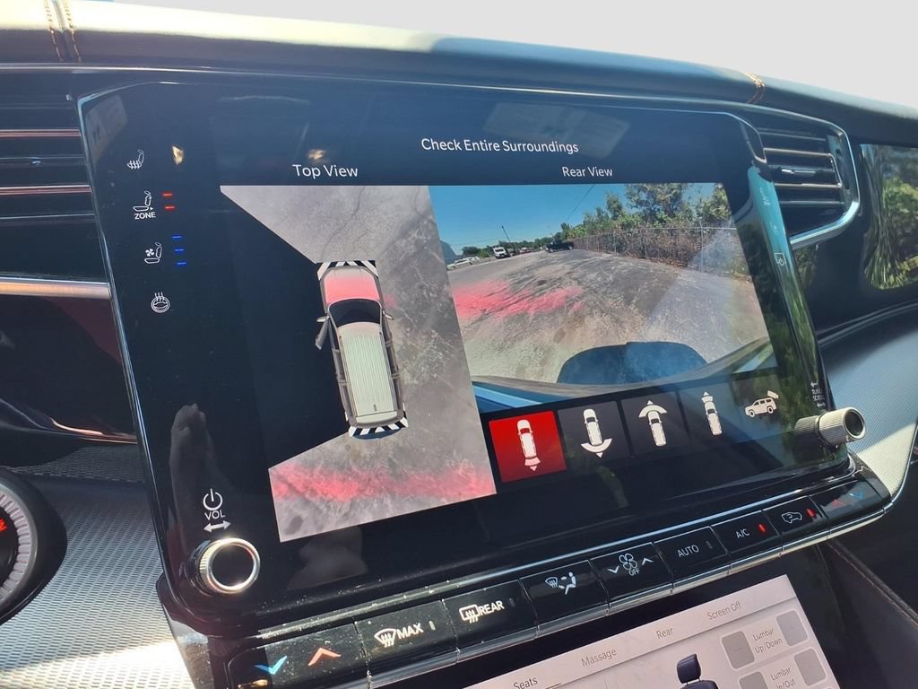 Used 2023 Jeep Grand Wagoneer L Series III w/ Rear Seat Video Group 1 AWD/4WD image 13
