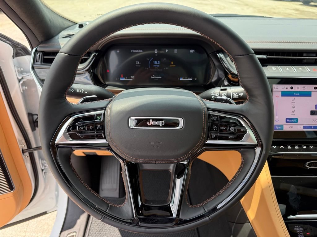 New 2026 Jeep Grand Cherokee Summit AWD/4WD image 13