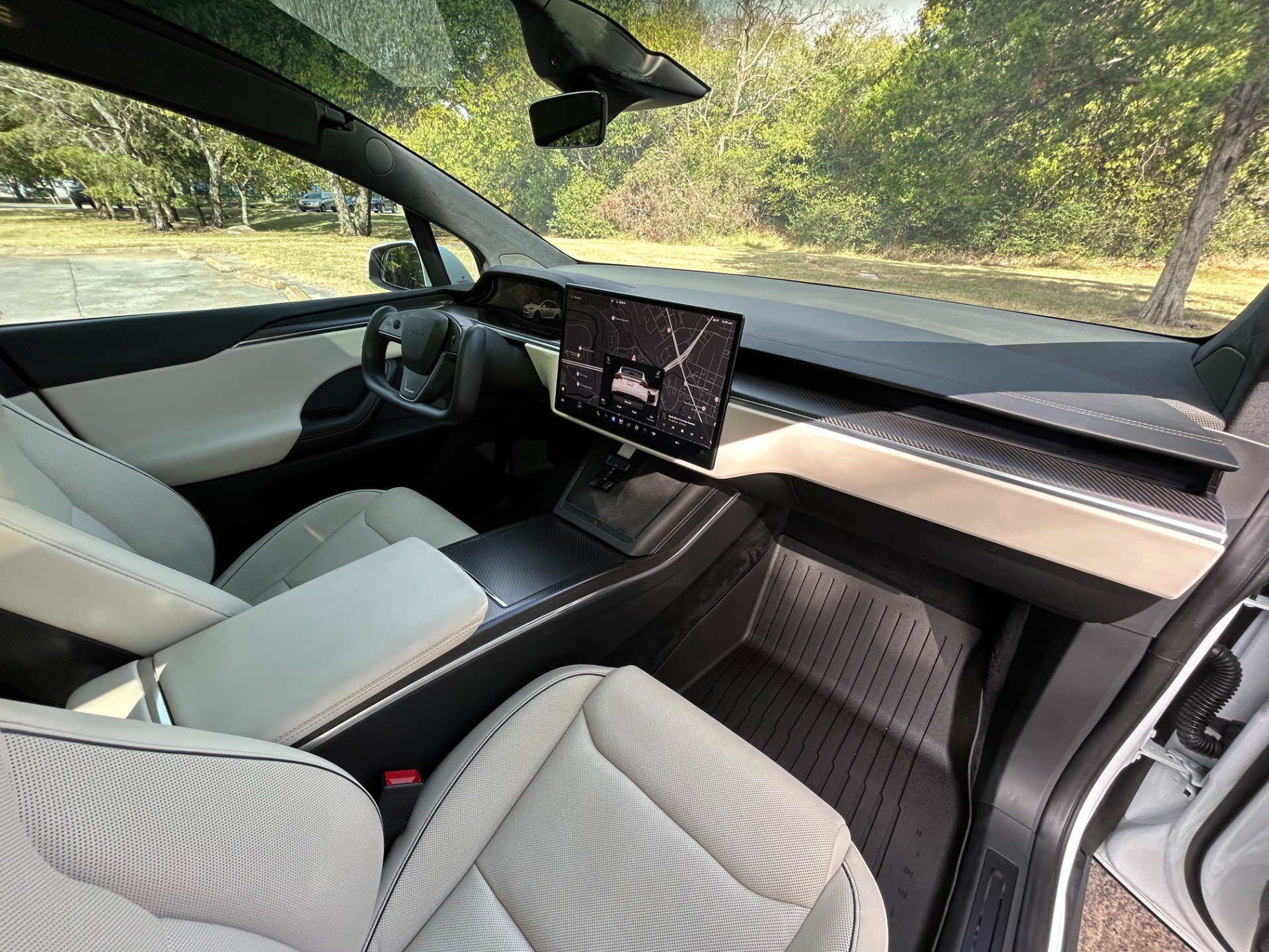 Used 2022 Tesla Model X Plaid AWD/4WD image 13