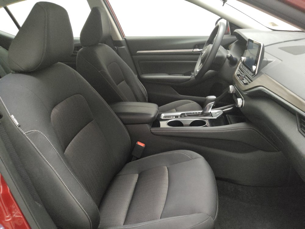 Used 2023 Nissan Altima 2.5 SV AWD/4WD image 21