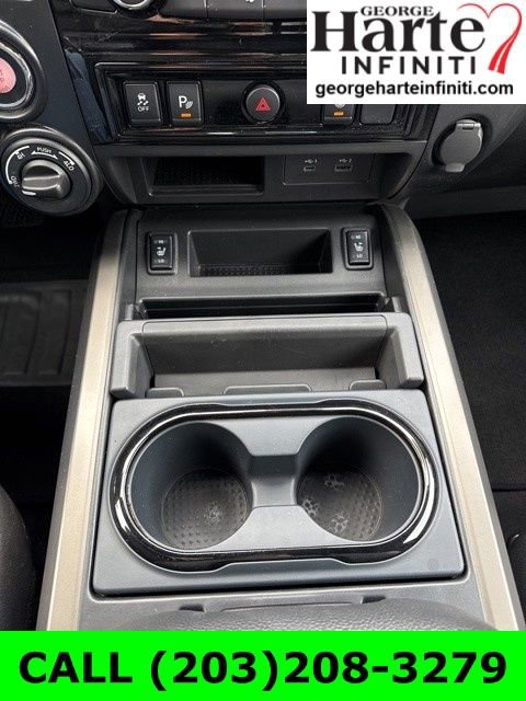 Used 2024 Nissan Titan SV w/ SV Bronze Edition Package image 25