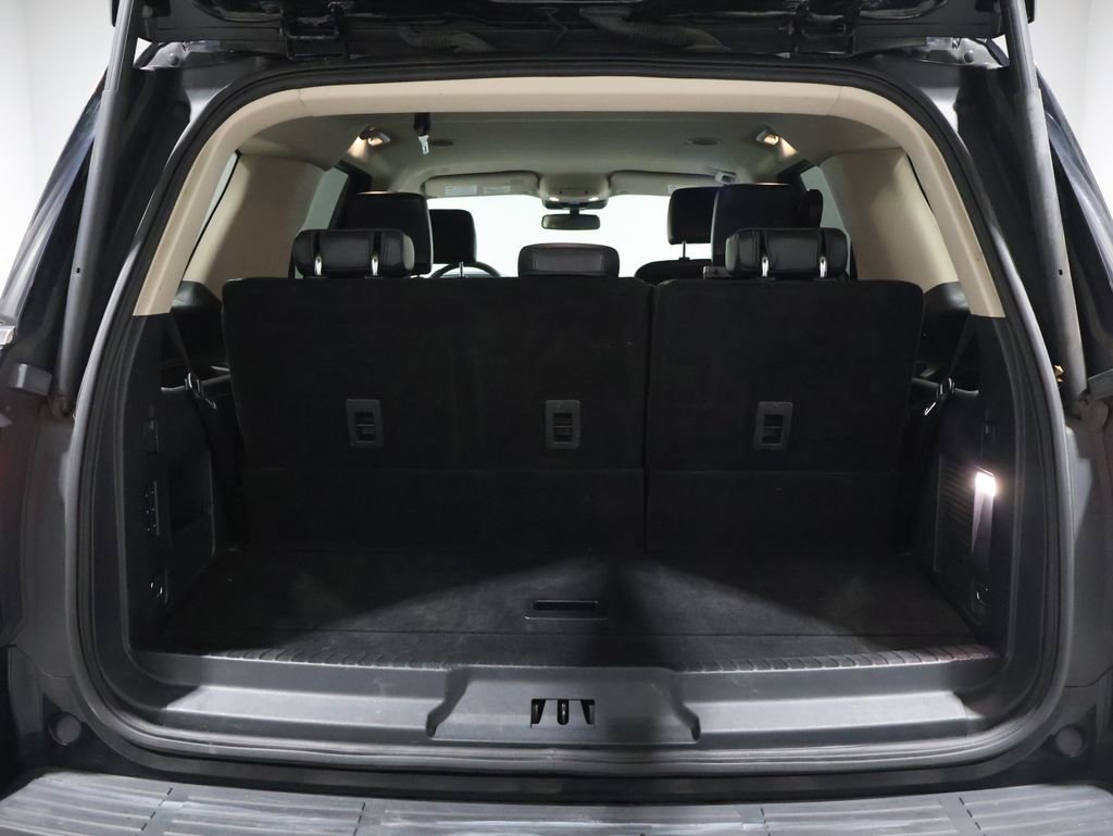 Used 2024 Ford Expedition XLT image 5