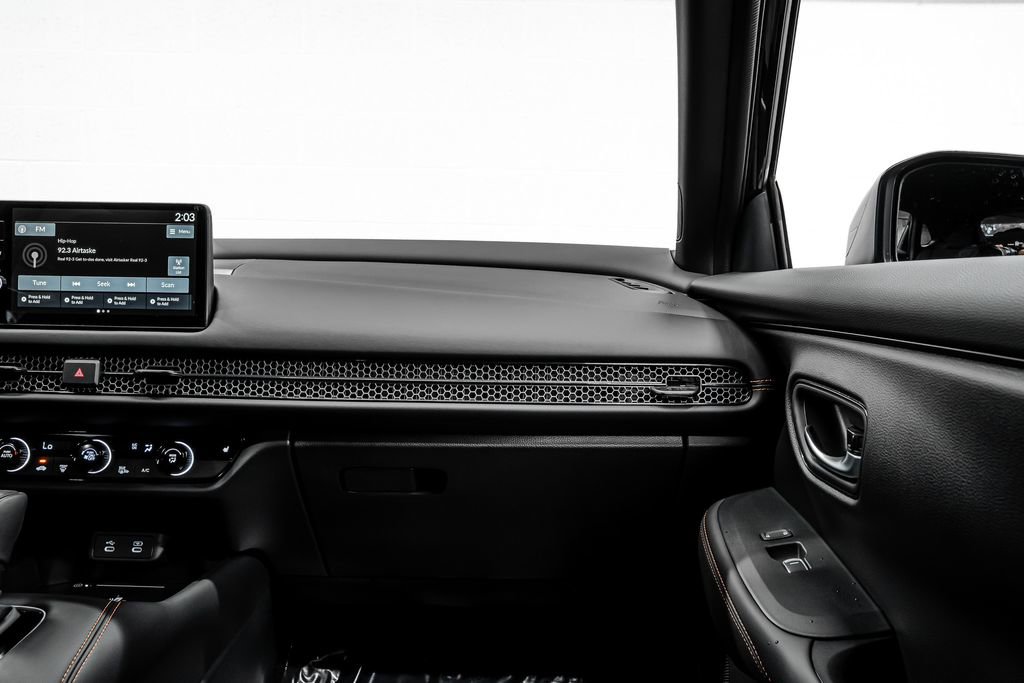 Used 2026 Honda HR-V Sport image 28