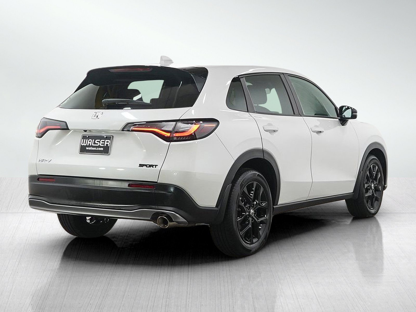 Used 2024 Honda HR-V Sport image 5