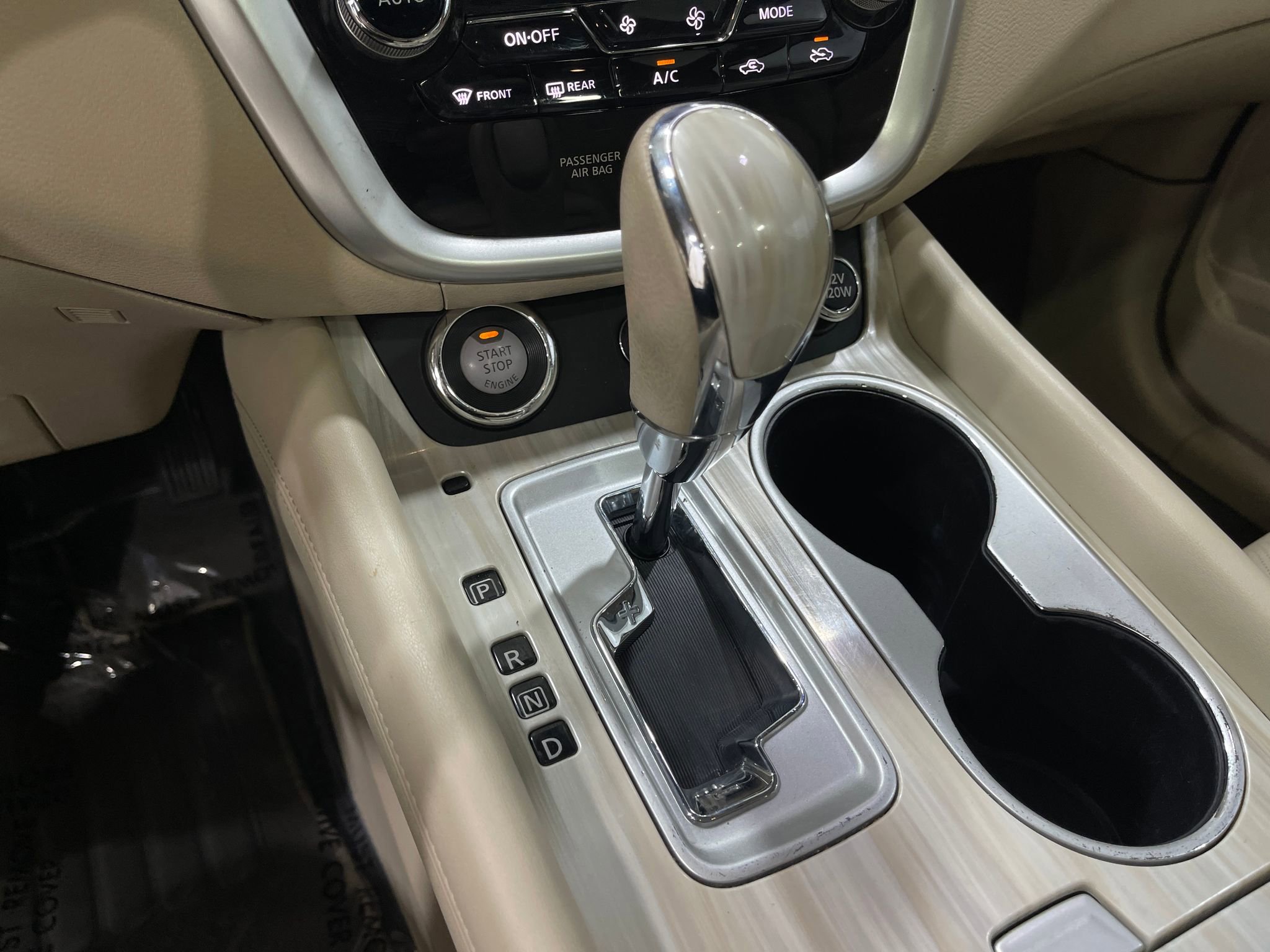 Used 2017 Nissan Murano Platinum w/ Platinum Technology Package FWD image 28