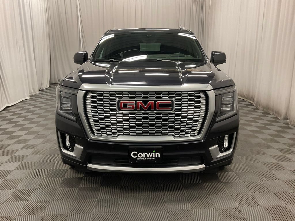Used 2024 GMC Yukon XL Denali w/ Denali Reserve Package AWD/4WD image 9