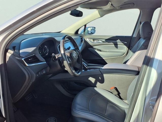 Used 2019 Buick Enclave Essence FWD image 17