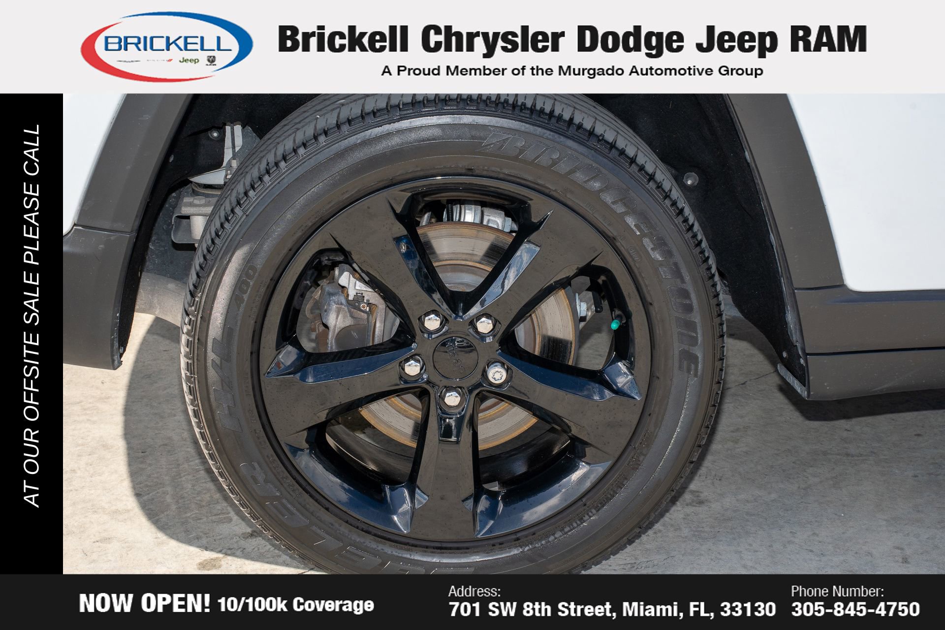 Used 2023 Jeep Grand Cherokee L Laredo image 44