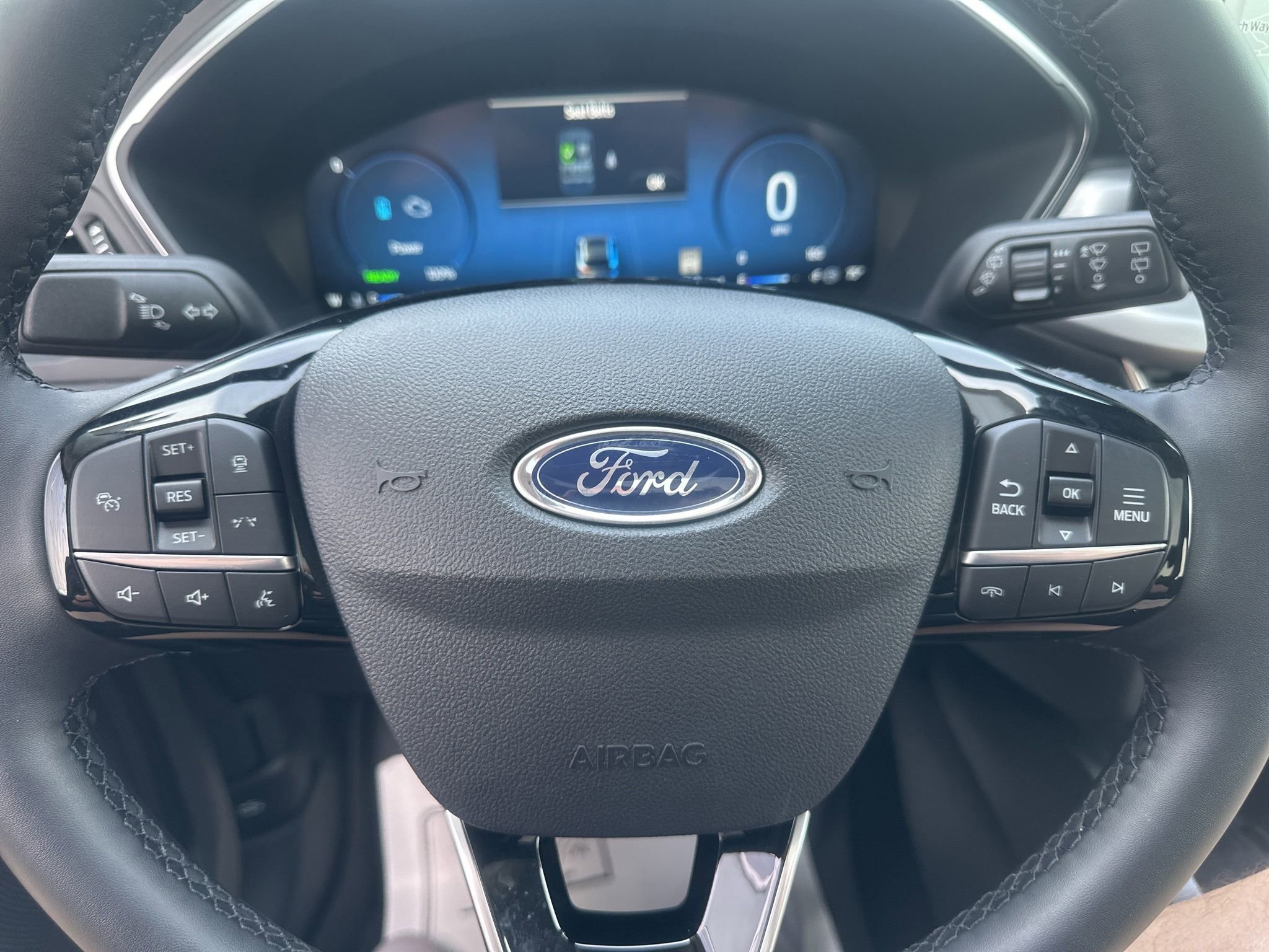 Used 2025 Ford Escape SE w/ PHEV Premium Package FWD image 26