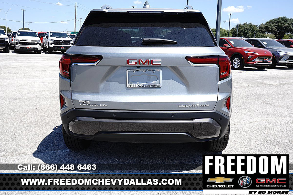 New 2026 GMC Terrain Elevation FWD image 6