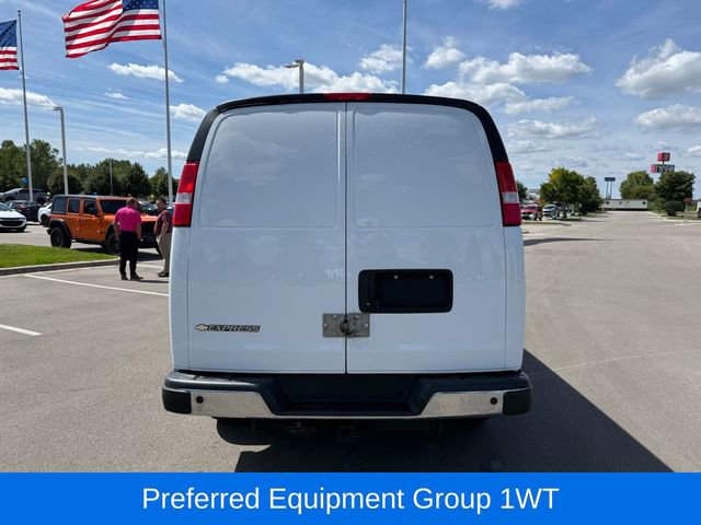 Used 2021 Chevrolet Express 3500 Work Van w/ Driver Convenience Package image 5