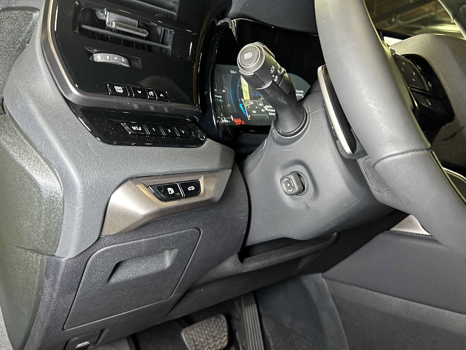 Used 2025 Lexus RX 350 Premium Plus w/ Convenience Package AWD/4WD image 27