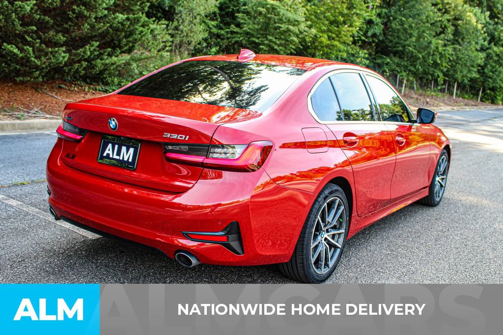 Used 2022 BMW 330i xDrive Sedan AWD/4WD image 4
