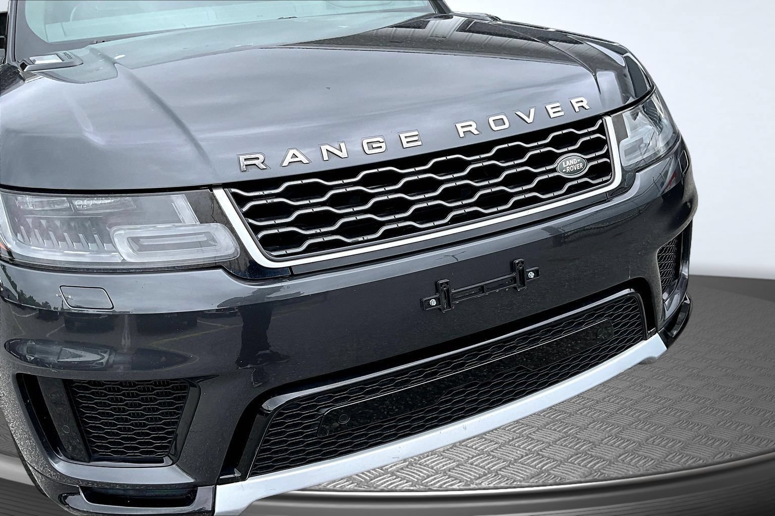 Used 2019 Land Rover Range Rover Sport HSE AWD/4WD image 31