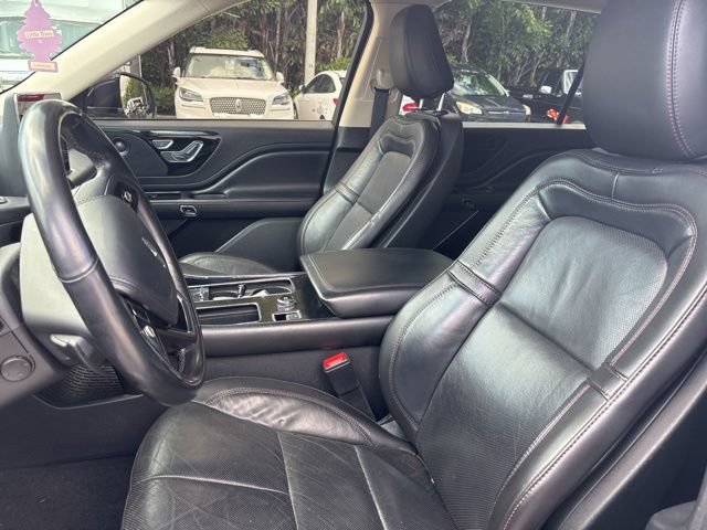 Used 2022 Lincoln Aviator Reserve RWD image 5