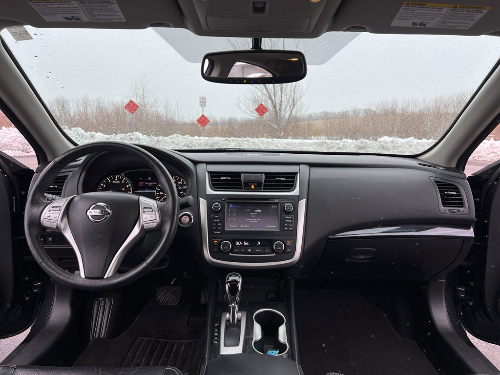 Used 2017 Nissan Altima 2.5 SL w/ 2.5 Technology Package image 20