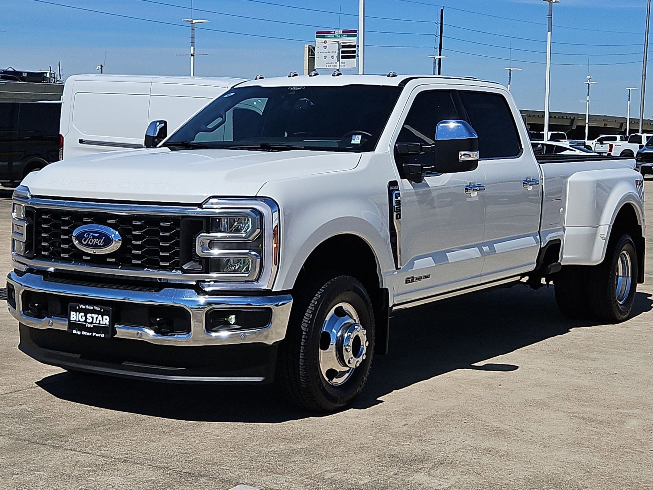 Used 2026 Ford F350 King Ranch w/ Chrome Package image 8