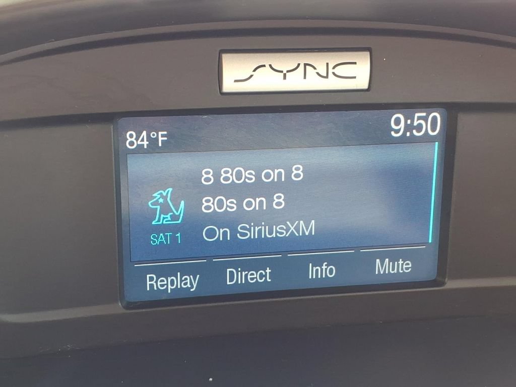 Used 2015 Ford Escape SE AWD/4WD image 23