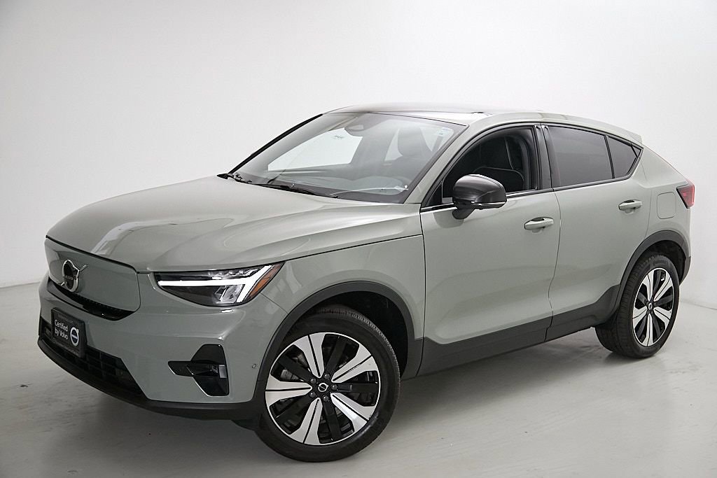 Certified 2023 Volvo C40 P8 Recharge Plus AWD/4WD image 3