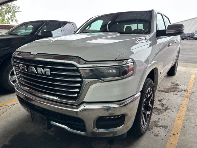 Used 2026 RAM 1500 Laramie AWD/4WD image 17