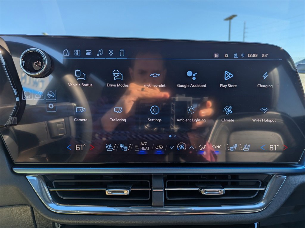 New 2026 Chevrolet Equinox EV LT image 19