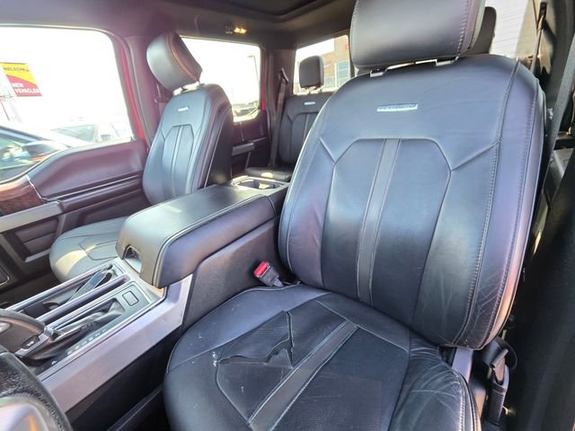 Used 2016 Ford F150 Platinum w/ Equipment Group 701A Luxury image 26