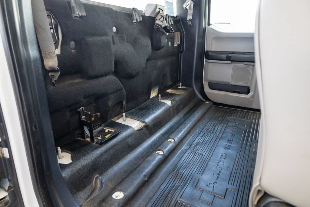 Used 2018 Ford F350 XL w/ Power Equipment Group AWD/4WD image 12
