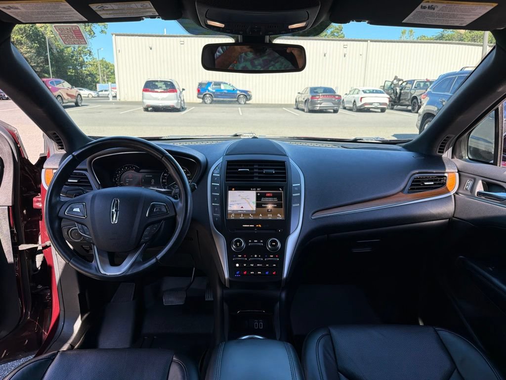 Used 2019 Lincoln MKC Reserve w/ MKC Climate Package AWD/4WD image 8